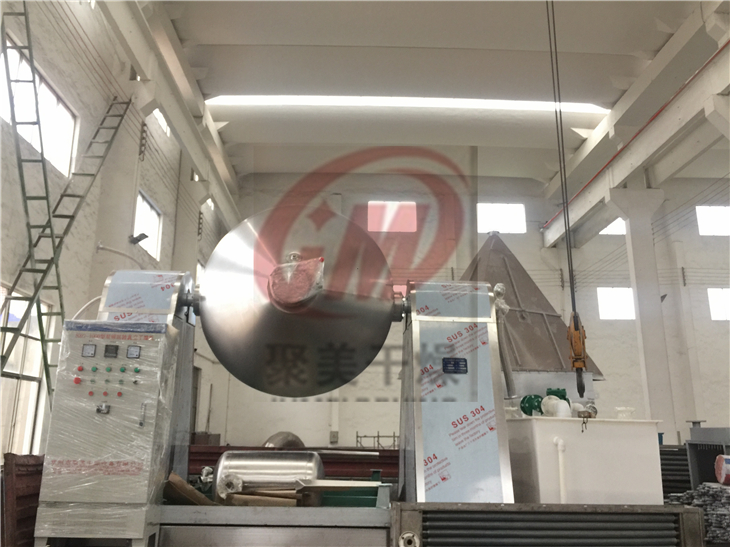 SZG-1000型雙錐回轉真空干燥機一一發(fā)貨現(xiàn)場